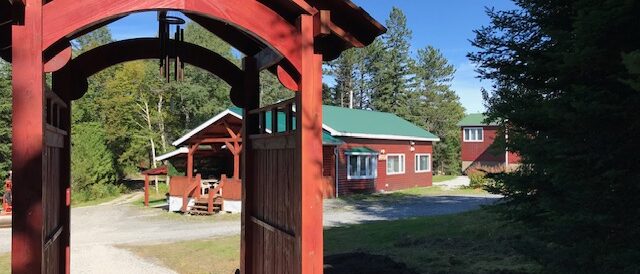 En sortant de votre randonnée dans les sentiers du Domaine